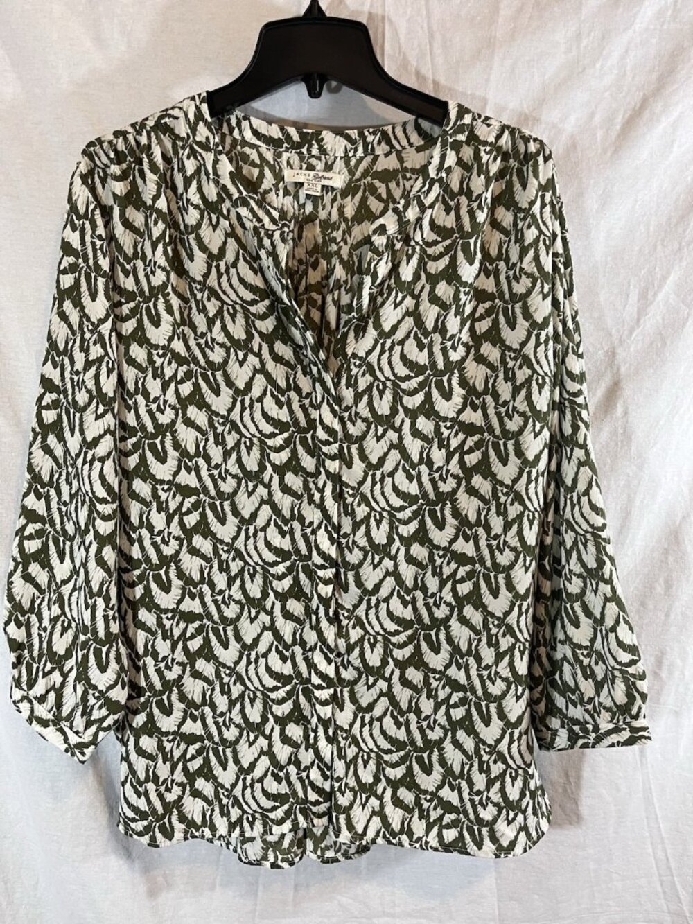 Jach’s Girlfriend Women’s XXL Green & White Print Long Sleeve Blouse